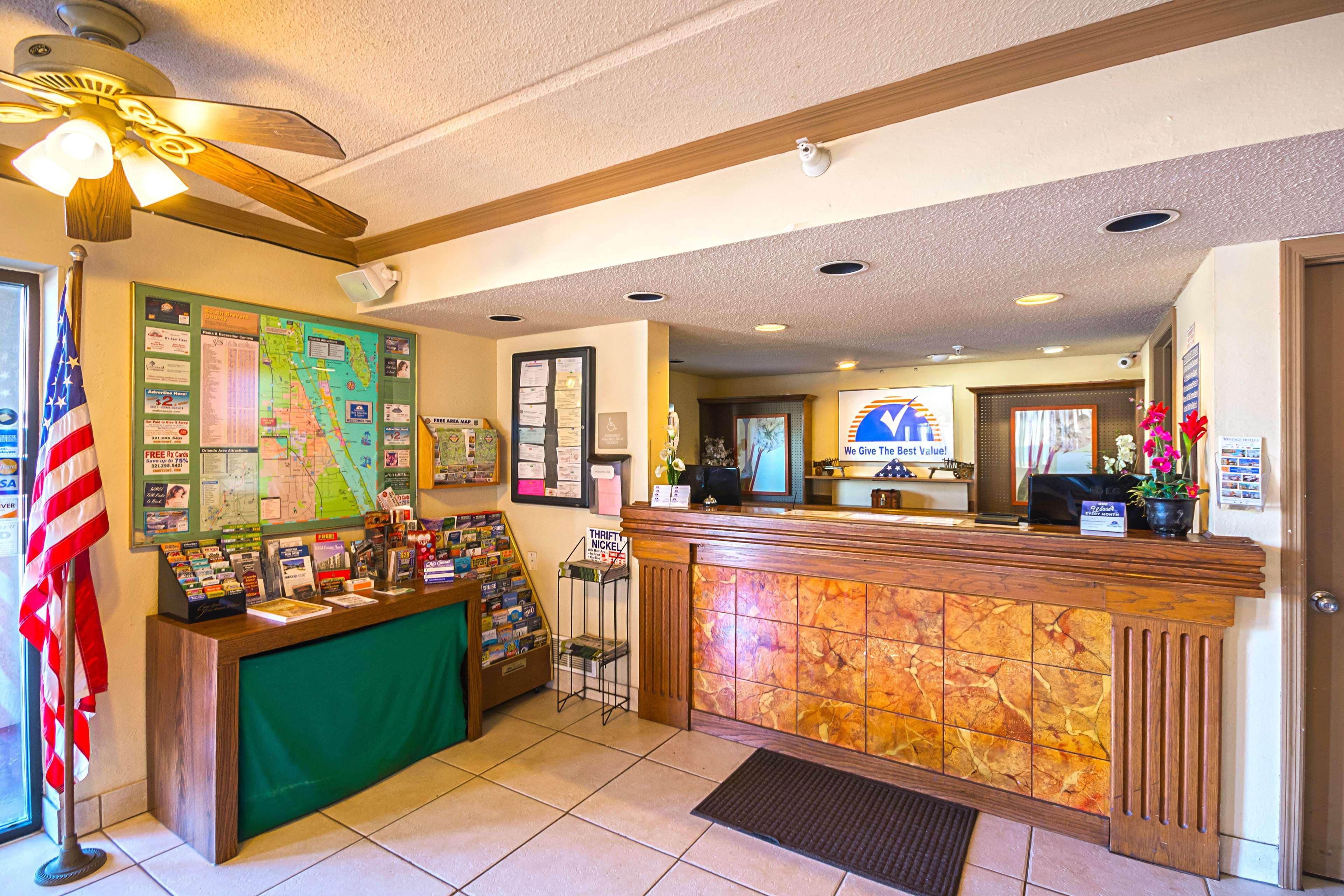 Americas Best Value Inn & Suites Мелбърн Екстериор снимка